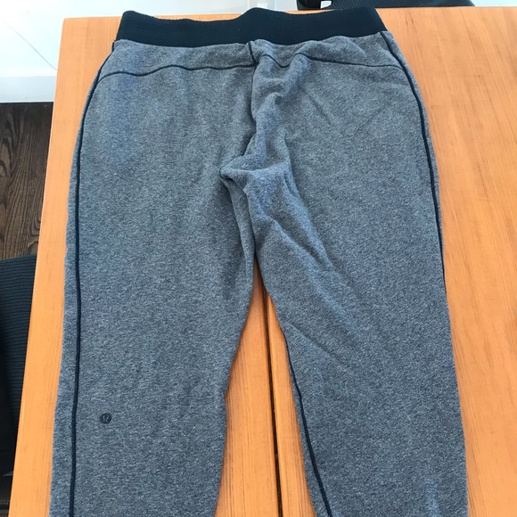 Lululemon cool and collected jogger sz 12 - Picture 3 of 7